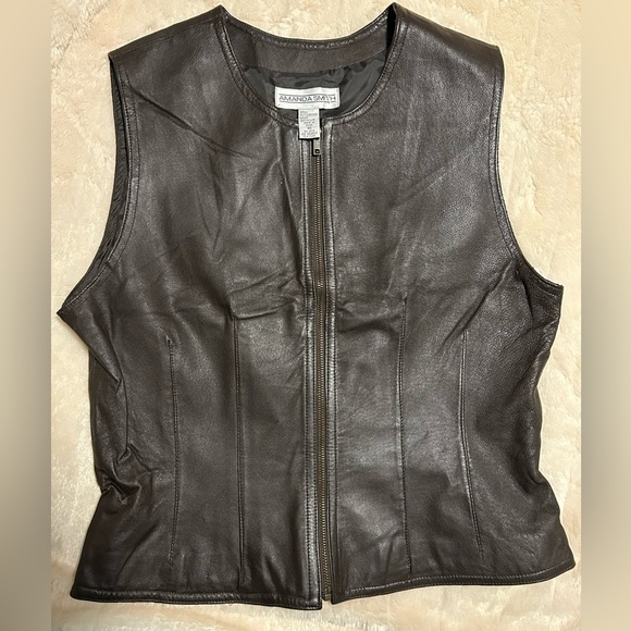 Amanda Smith Dark Brown Leather Vest - Picture 1 of 5